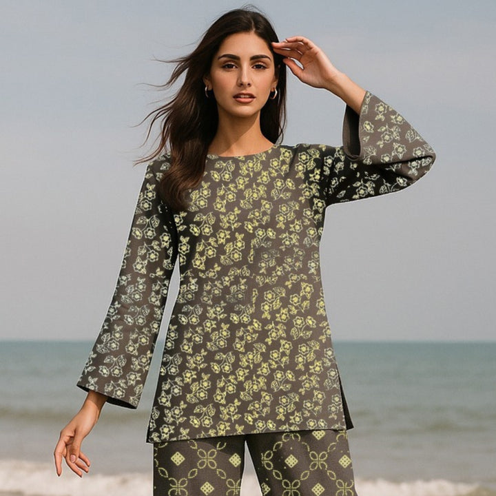 ALGOZA Printed imported lawn Suit - unstitched 2PC D116
