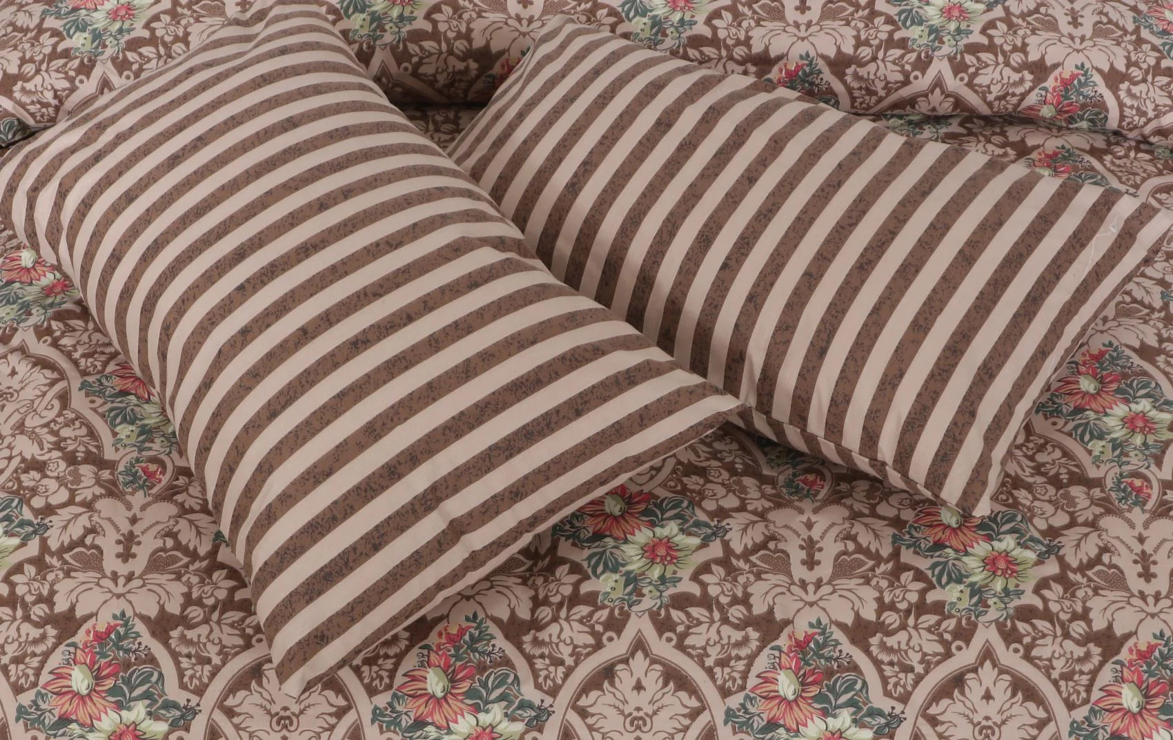 LIBIA WINTER COMFORTER SET- 6 PCS (PREMIUM)