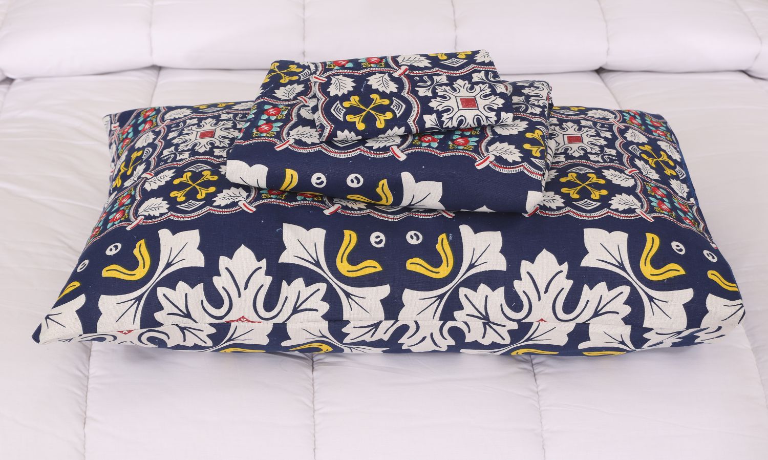 TRAGNA  BEDSHEET SET - 3 PCS (PREMIUM)