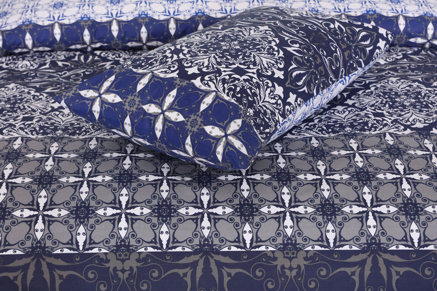 ROYAL BEDSHEET SET - 3 PCS (PREMIUM)