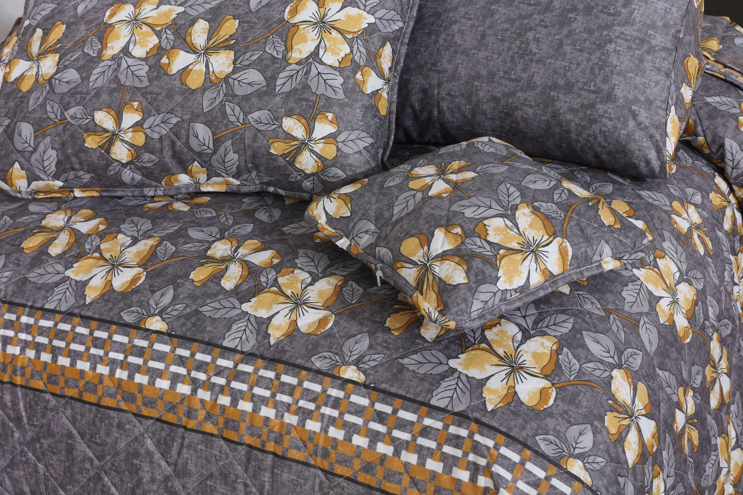 KHALI SUMMER COMFORTER SET- 7 PCS