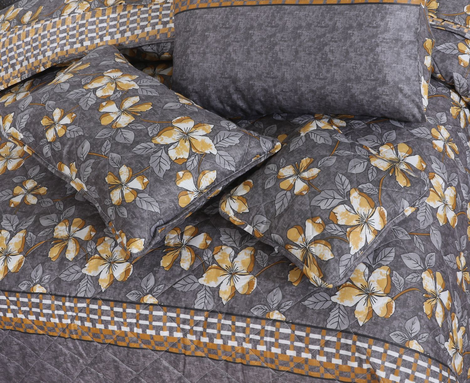KHALI SUMMER COMFORTER SET- 7 PCS