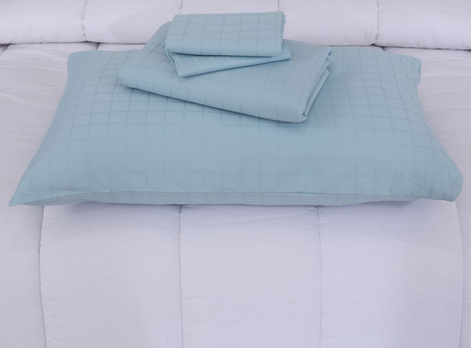 SKY BLUE CHECK BEDSHEET SET - 6 PCS (SATIN)