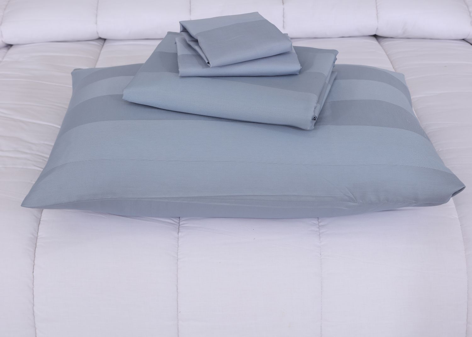 WIDE STRIPES SILVER  BEDSHEET SET - 6 PCS (SATIN)