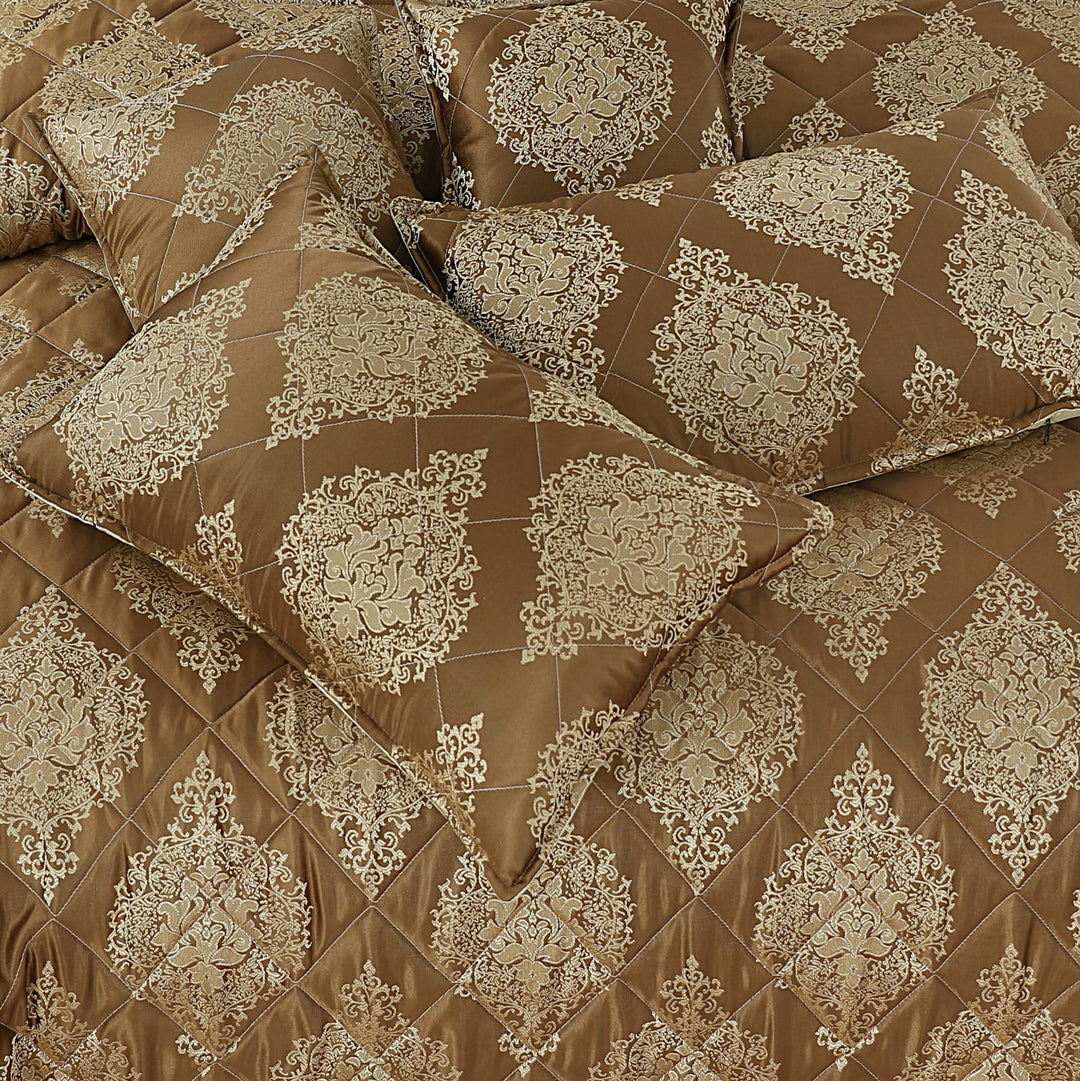 NUVIA Quilted Bedspread Set - 5 Pcs