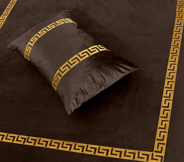 CHOCLATE BROWN VELVET BEDSHEET SET - 3 PCS