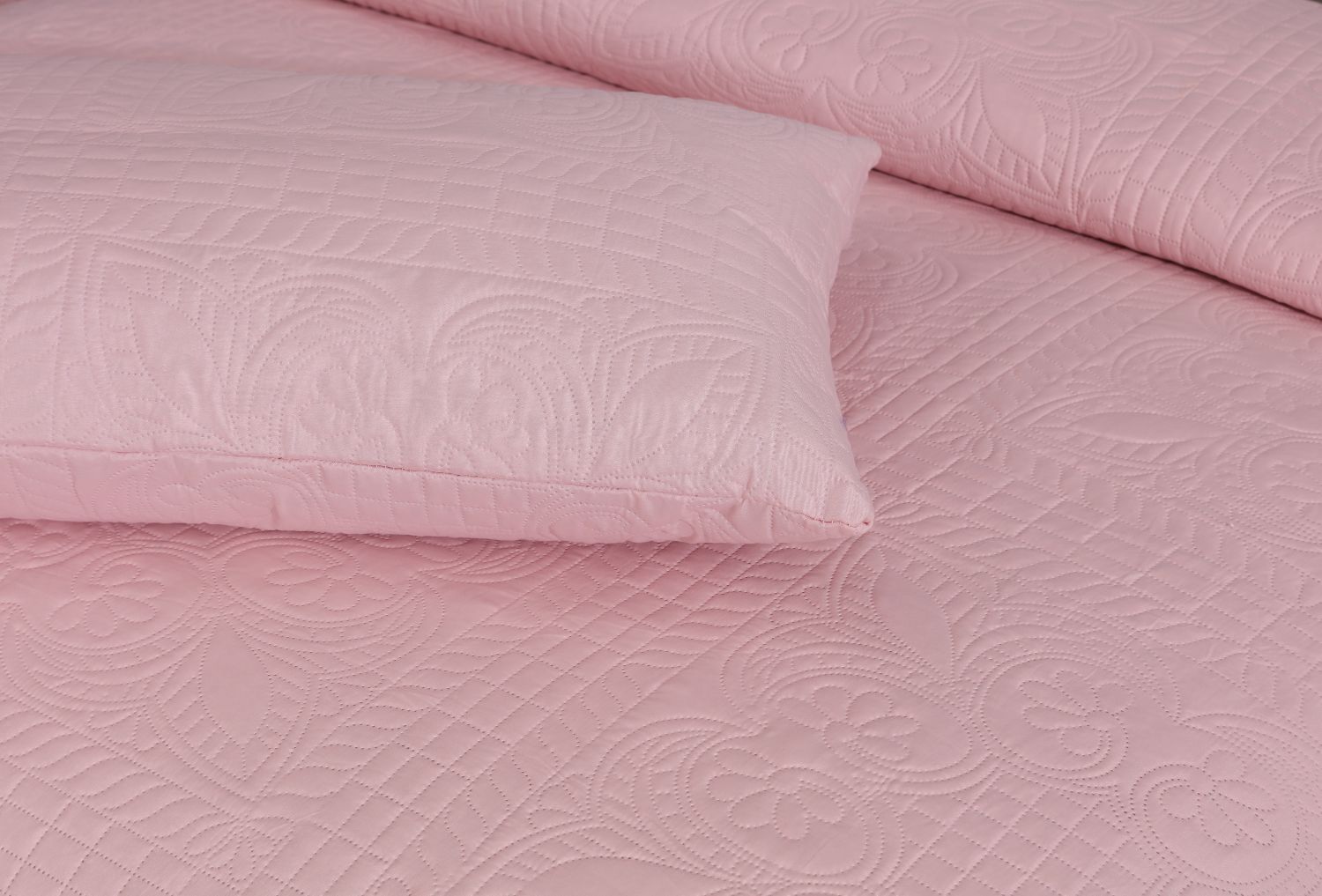 BABY PINK BEDSPREAD SET - 3 PCS (PREMIUM)