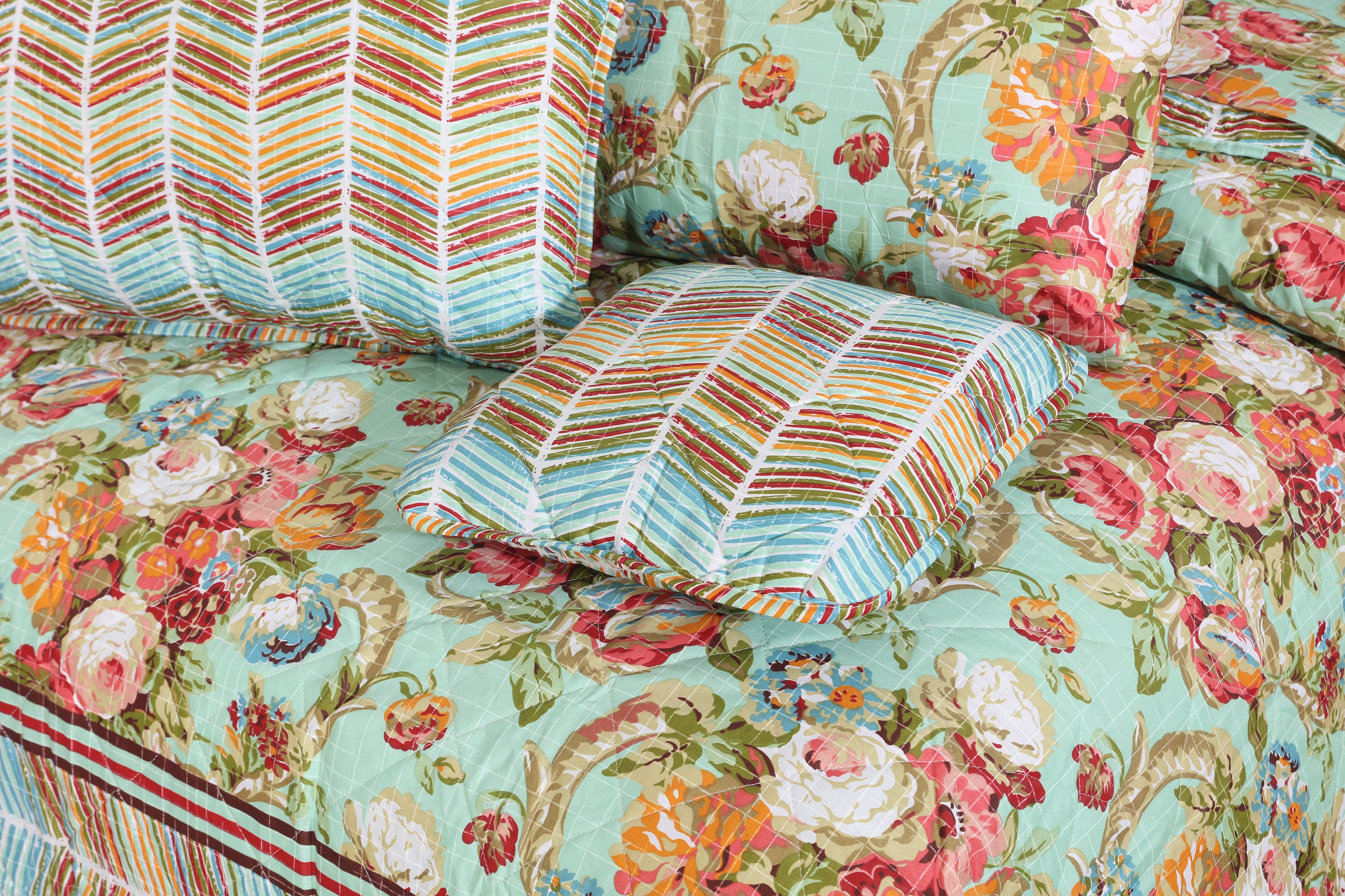 CARAMEL SUMMER COMFORTER SET- 7 PCS