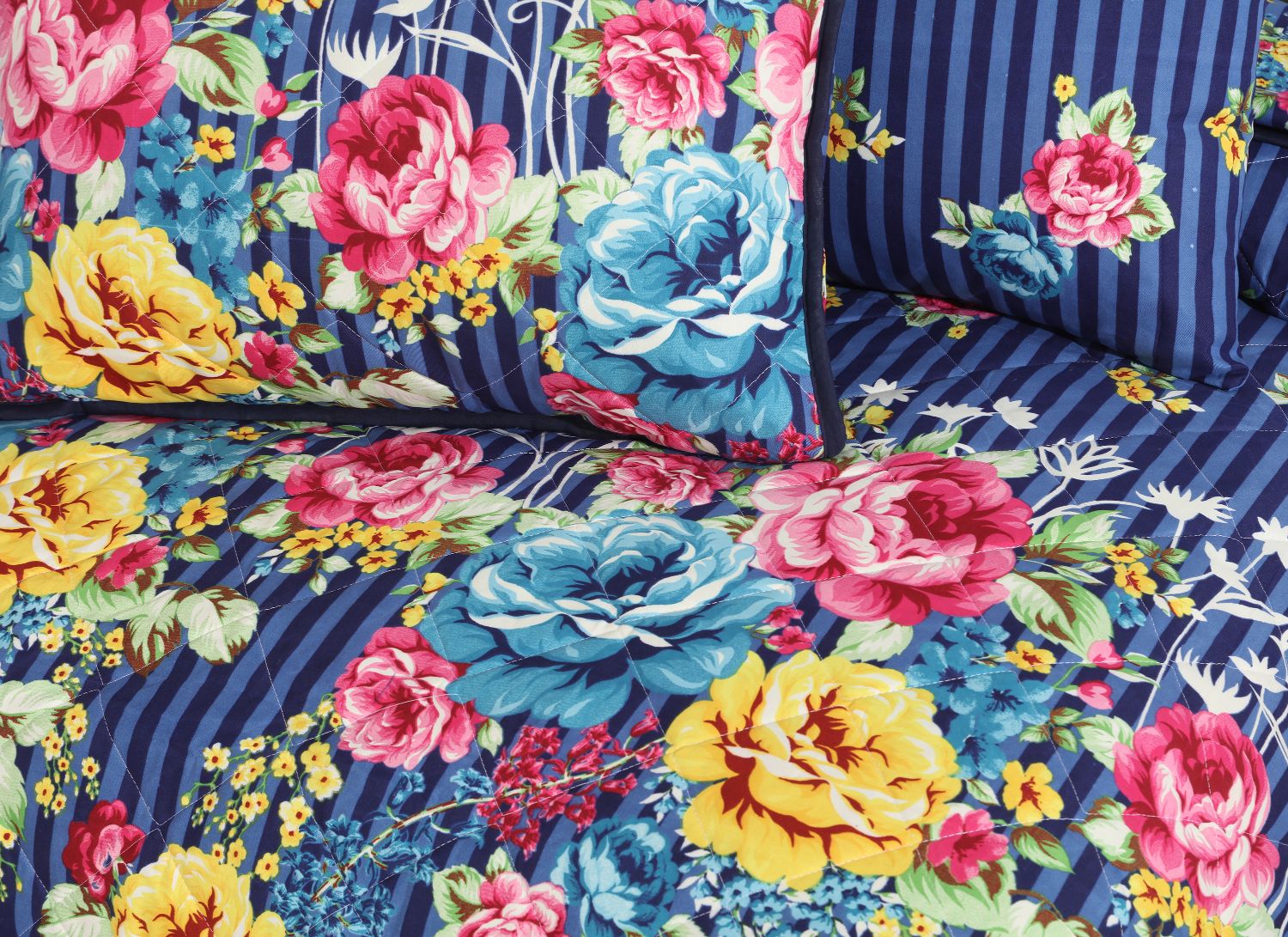 LAREN WINTER COMFORTER SET- 6 PCS (PREMIUM)