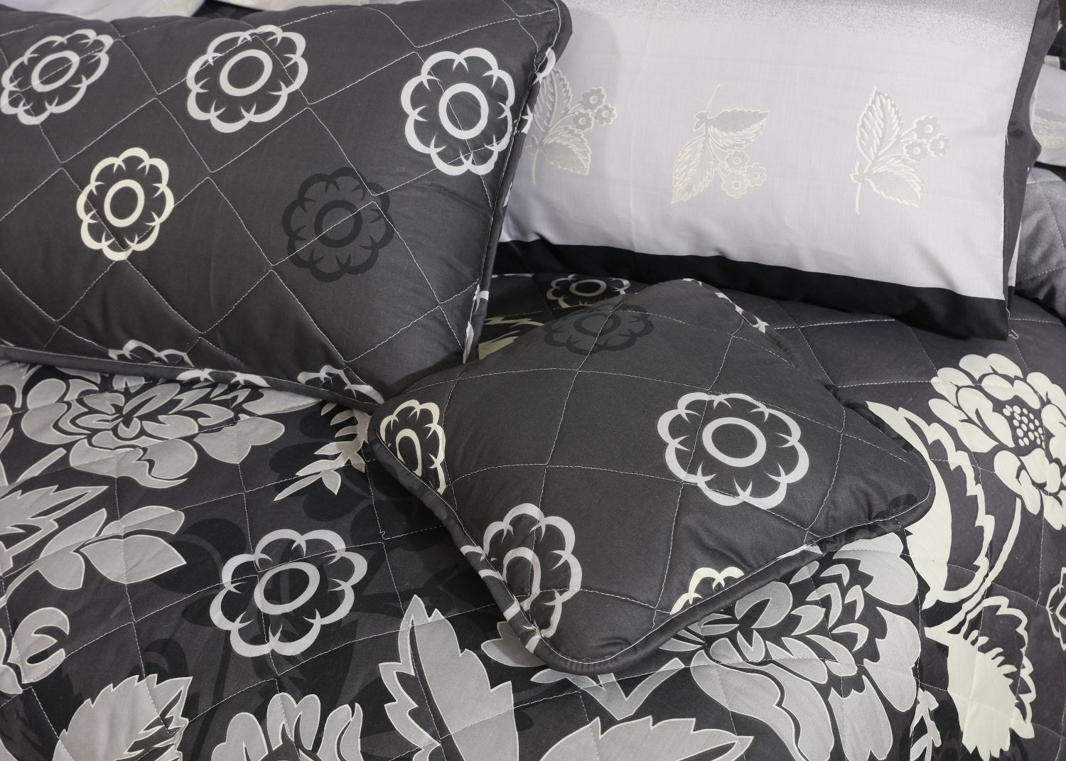 PRAGE SUMMER COMFORTER SET- 7 PCS