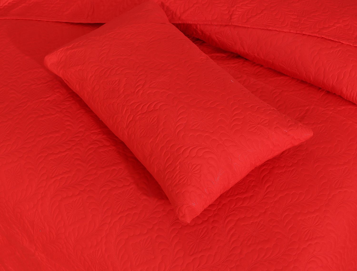 RED BEDSPREAD SET - 3 PCS (PREMIUM)